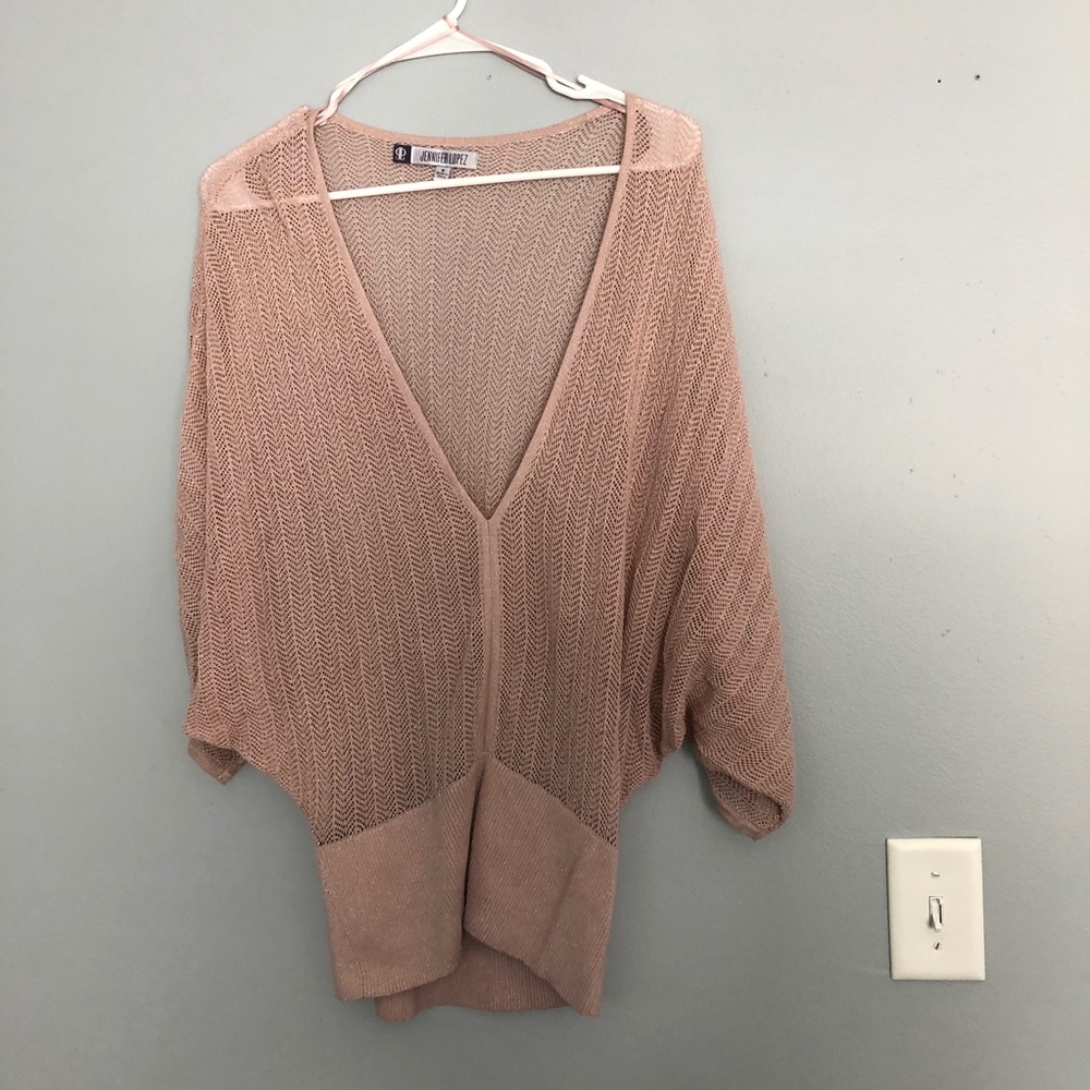 Jennifer Lopez shirt